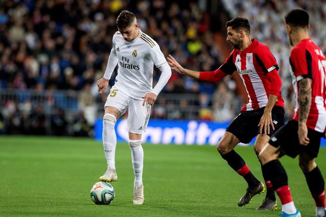 库里遭遇左腓骨扭伤 将缺席此后两战周六复查